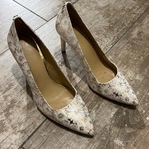 Leather Michael Kors heels.